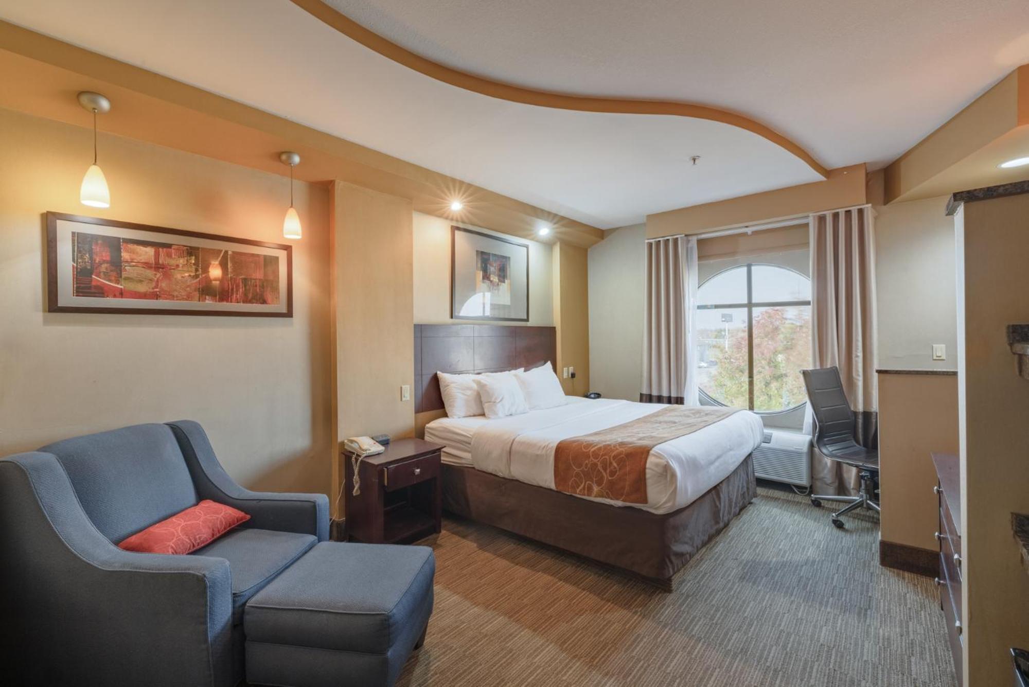 คอมฟอร์ต สวีท เพอริสเบิร์ก - โทเลโด เซาท์ Hotel เพอร์รีส์เบิร์ก ภายนอก รูปภาพ