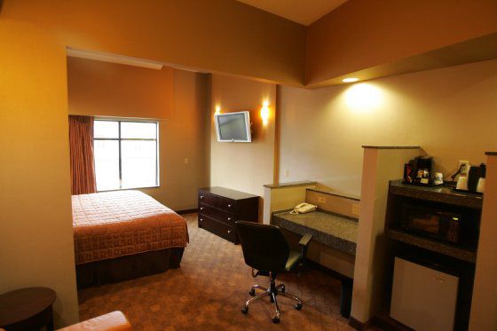 คอมฟอร์ต สวีท เพอริสเบิร์ก - โทเลโด เซาท์ Hotel เพอร์รีส์เบิร์ก ห้อง รูปภาพ